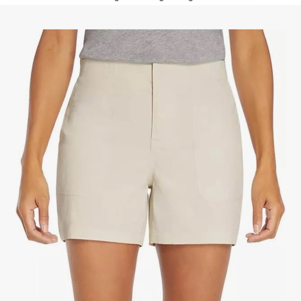 Eddie Bauer Women's Cream Utility Shorts